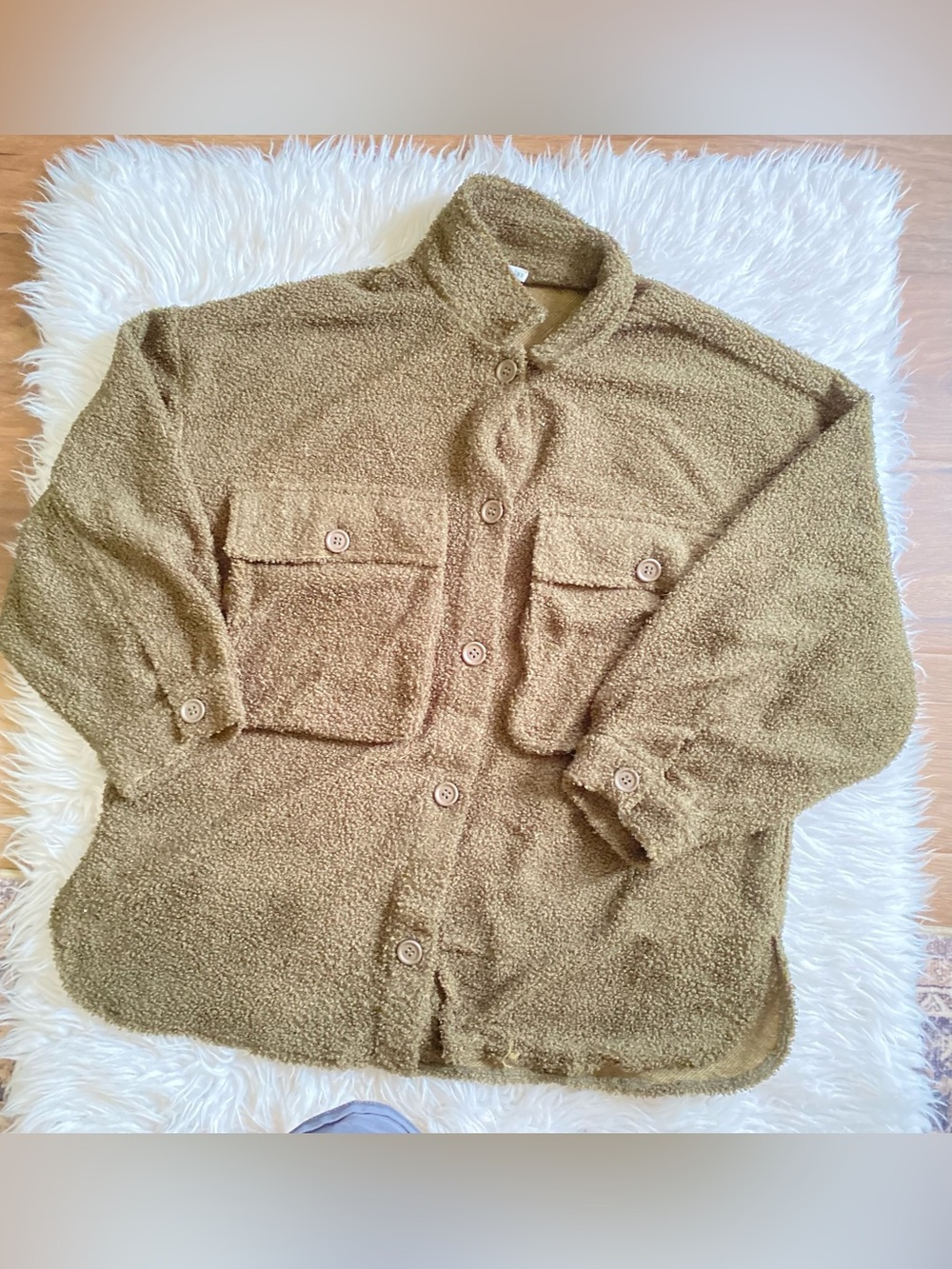 En Crème Fleece Button Up